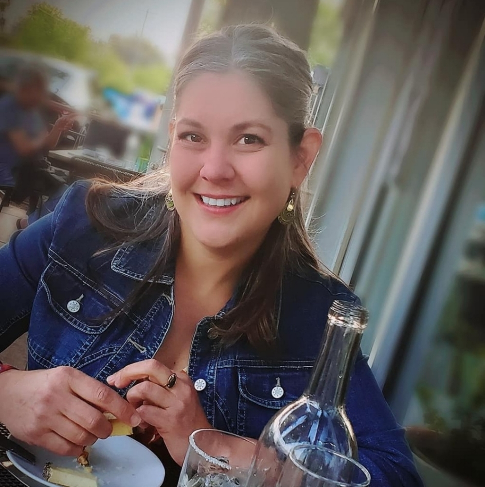 Meet your Posher, Angela